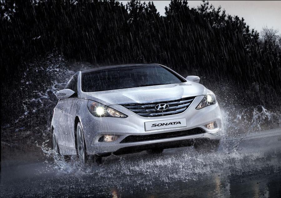  Hyundai Sonata 2010 года  (фото 136 из 162)